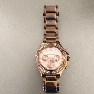 RESERVED. Michael Kors rose gold watch.